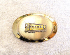 CLASSIC BELT BUCKLE RAILROAD TRAIN CAR CABOOSE ENGINEER CHESSLE GOLD TONE BB6