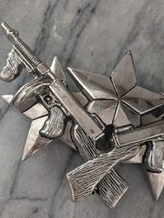 Star & Guns Firearms Tommy Gun Sub Machines Silver Chrome Belt Buckle Hot Topic?