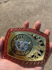 Western Buckle Gold Silver Longhorn Horseshoe Red 2 » Buckle Hebillas Vaqueras