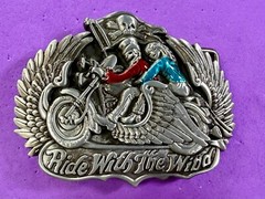 Ride With The Wind Wings Skull Flag Motorcycle Bikers Riders Cutout Belt Buckle