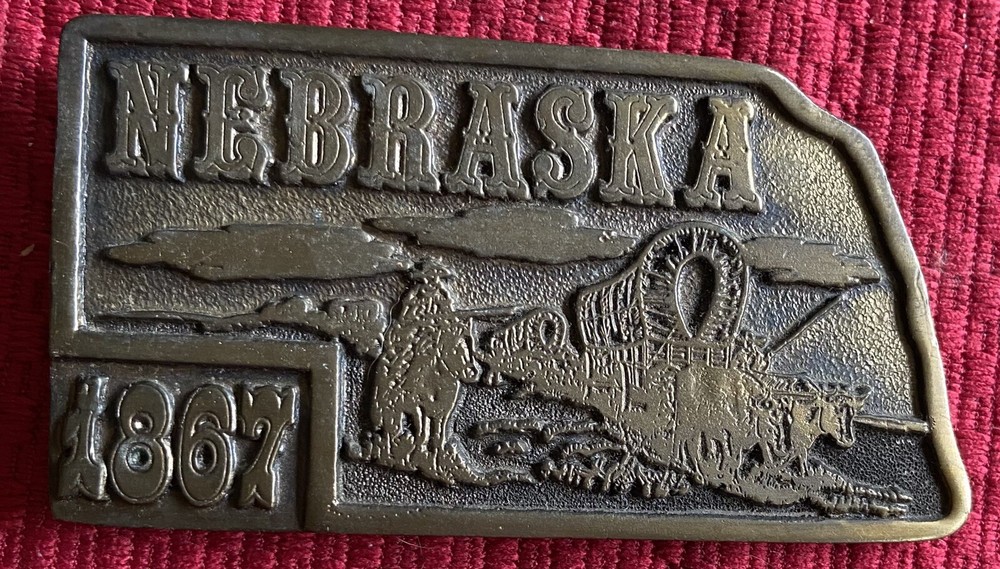 NEBRASKA 1867 VINTAGE BELT BUCKLE COVERED WAGON HORSE OXEN AMERICAN PIONEER 1975