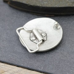 Round Belt Buckle With Irregular Vintage Patterns, Stylish Accessory