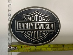 Harley-Davidson buckle w/ Bar&Shield.Antique nickel .Leather patch.#HDMBU10069.