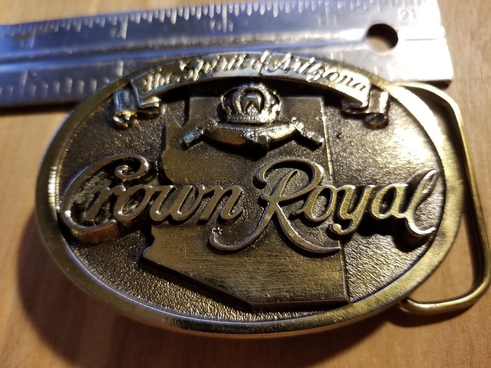 Vintage Crown Royal Belt Buckle « The Spirit of Arizona » Still in Bag