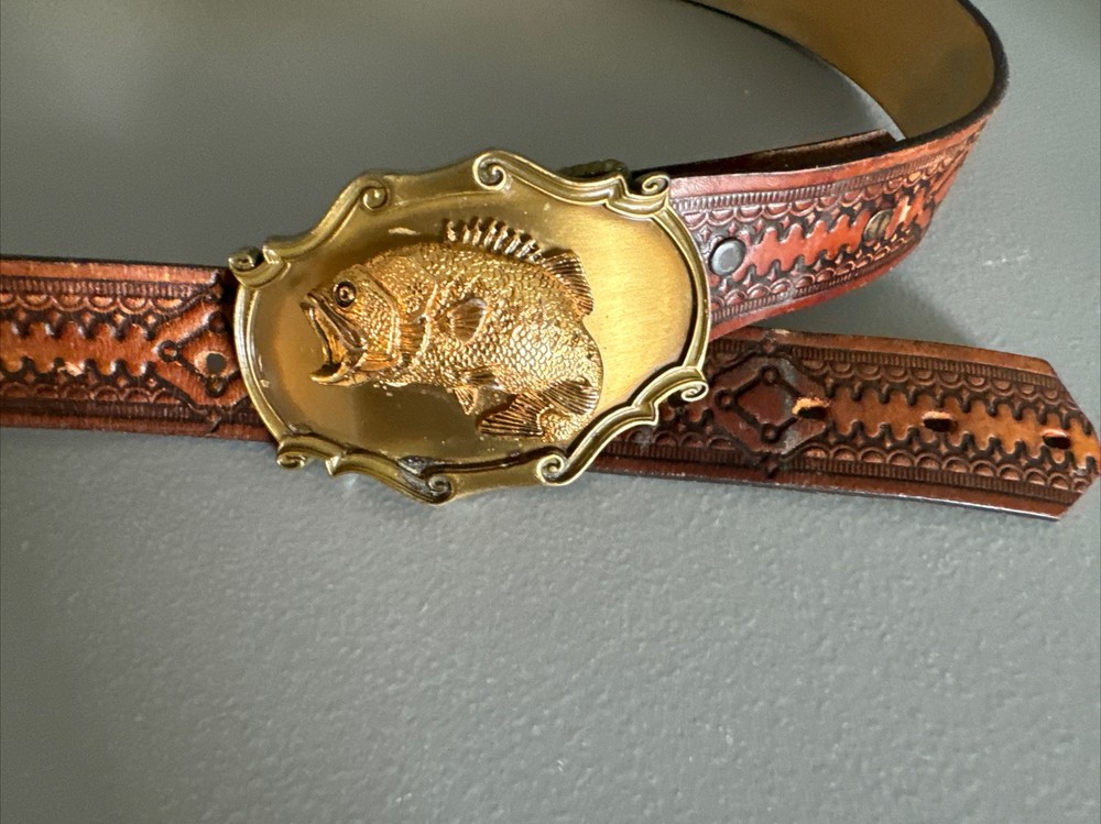 1978 Raintree Bass Fish Belt Buckle USA Leather Belt Brass Bronze Father Day 42