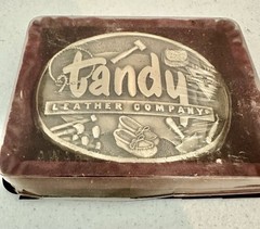 Tandy Leather Company Men’s Western Oval Silver Metal Logo Belt Buckle 2479