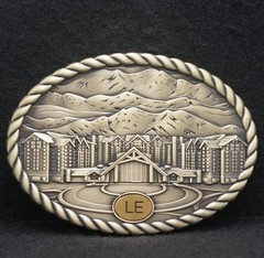 WD09156 REALLY NICE VINTAGE 2022 ****LE**** MOUNTAINS ARTWORK BRASS BELT BUCKLE