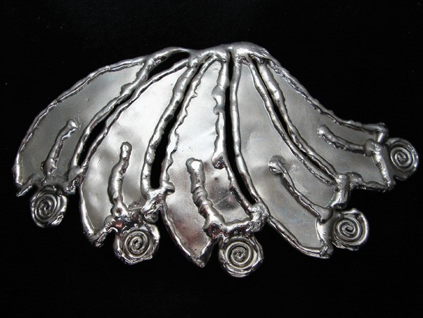 QK11173 *NOS* REALLY COOL **ABSTRACT ARTWORK** STAINLESS STEEL BELT BUCKLE
