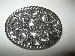 Belt Buckle C-131 – Silver Plated Flowers, Vines & Rope around the Buckle
