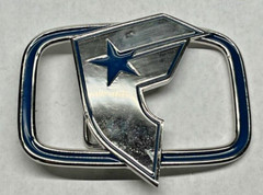 famous stars and straps belt buckle – Famous Logo