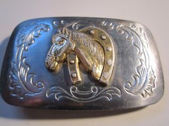 VINTAGE HORSE AND HORSE SHOE THEME BELT BUCKLE – GW-9