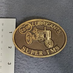 Farmland IND Series 1 John Deere A Coop Lubricants Blue Gard 500 belt buckle