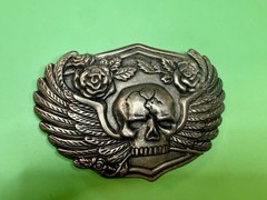 Skull with Wings Roses Halloween Gothic Punk Biker Vibe Silver Tone Belt Buckle