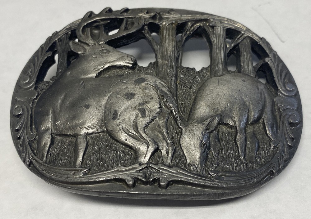 Vintage Men’s Belt Buckle 1990 C+J INC. Deer Theme Nice! Made un USA
