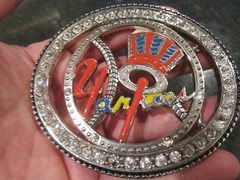 YANKEES THEME BELT BUCKLE COVERED IN CRYSTALS HEAVY GW-17