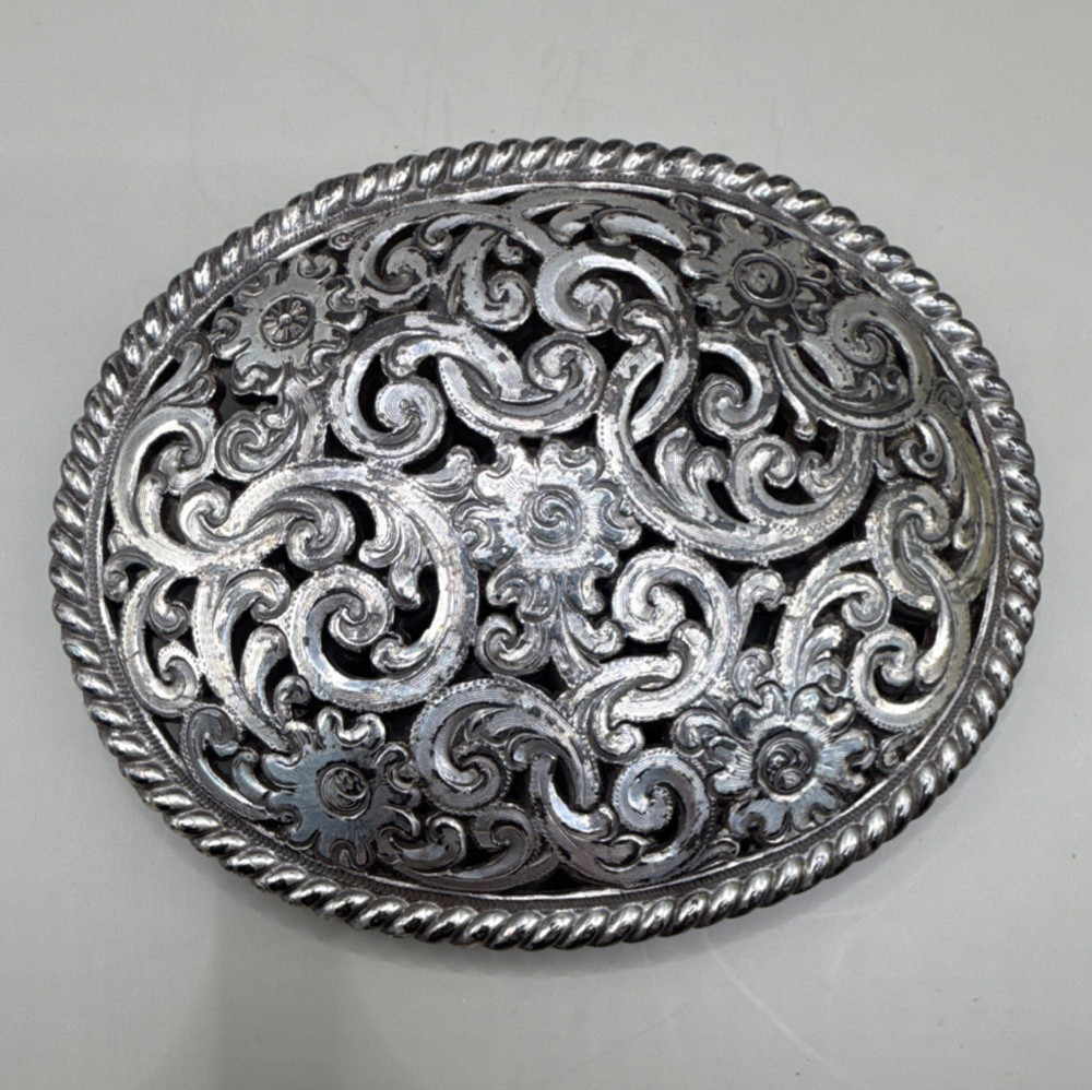Men&rsquo;s Oval Silver Tone Western Floral Engraved Scroll Belt Buckle Fits 1.5in