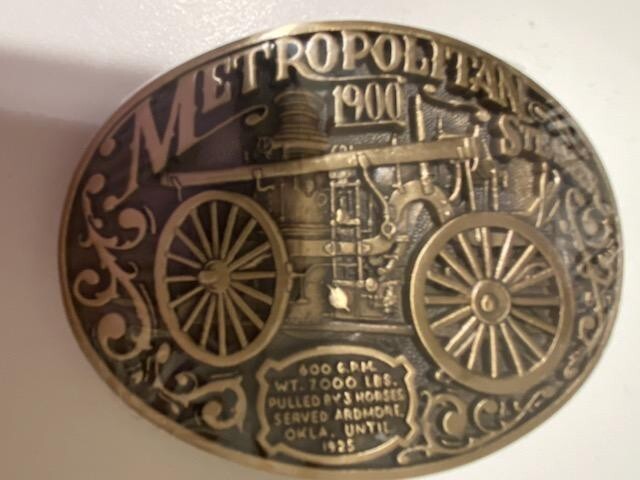 OK Firefighters Assoc. 1900 METROPOLITAN STEAMER Fire Truck Brass Belt Buckle