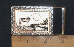 2 1/2&Prime; DRESS SIZE BELT BUCKLE W/COPPER & SILVER-PLATE WOLF HOWLING AT MOON SCENE
