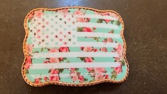 BUCKLE WALLET. FLORAL FLAG w/ROSE GOLD ROPE EDGING. HOLDS ID, CARDS & MONEY!