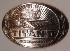 belt buckle 1985 John Deere Titan II 2 gold 3.75&Prime; long