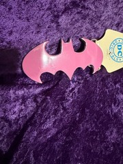 Batman /Batgirl Belt Buckle/ DC Comics / Pink Metal