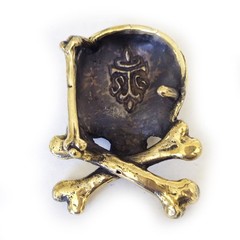 Skull with Crossed Bones Brass Belt Buckle