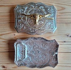 BIG Long horns bull arrow flowers western country silver & gold belt buckle
