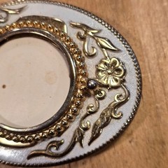 Floral Scroll Photo Holder Belt Buckle Mens White Gold Western Metal Oval