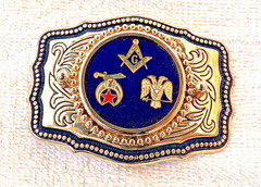 VINTAGE STOCK BELT BUCKLE NEVER WORN SHRINER SYMBOLS HARD HAT BUCKLES TO BB6