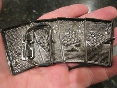 FOUR ACES PLAYING CARDS THEME BELT BUCKLE COVERED IN CRYSTALS GW-17