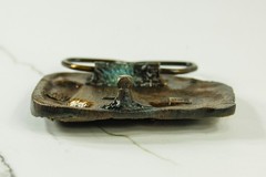 Grizzly Bear with Salmon brass belt buckle vintage Bergamot Brass Works 1978