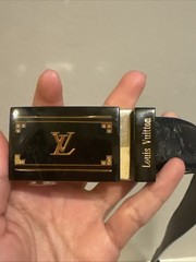 rare Louis Vuitton Belt Buckle Cellphone.