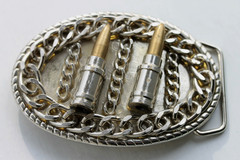 Gun Rifle Bullets Chain Cowboy Hunter Silver Tone Belt Buckle