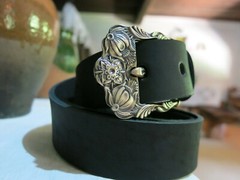 Brass belt Buckle « Buds », Flower belt buckle, Pin type handmade brass buckle