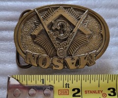 MASON MASONIC SQUARE COMPASS BLUE LODGE G BRASS COLOR FINISH BELT BUCKLE 1985