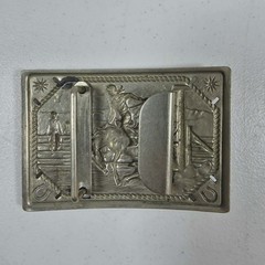 BELT BUCKLE VTG BRONCO WESTERN RODEO HORSE COWBOY SILVER IN COLOR RECTANGLE