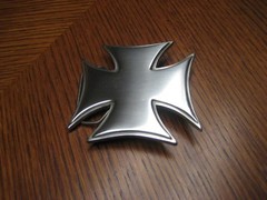 IRON CROSS WITH SKULLS BELT BUCKLE 3&Prime; #4638 PEWTER NEW