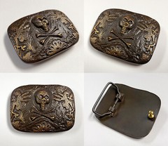 Unique 3D Old Copper Vintage Buckle Skull Crossbones Punk Engraved Belt Buckle
