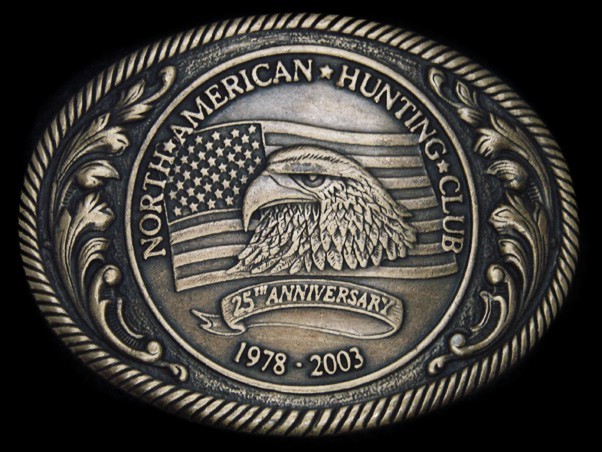 TB11122 2003 **NORTH AMERICAN HUNTING CLUB** 25TH ANNIVERSARY BELT BUCKLE