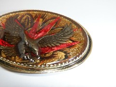 1980s EAGLE with REAL FEATHERS BELT BUCKLE MADE USA GOLD METAL RESIN VINTAGE #6