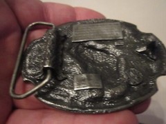 VINTAGE BASS SPORT FISHING DESIGN BELT BUCKLE – HEAVY BUCKLE – GW7