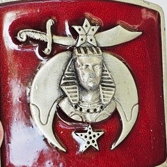 1984 Bergamot Brass Works Shriners Masonic Belt Buckle Red Enamel X-147 Vintage