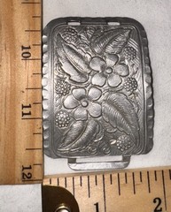 Vintage Stamped Metal Floral Belt Buckle Set 5 Pcs Decorative concho