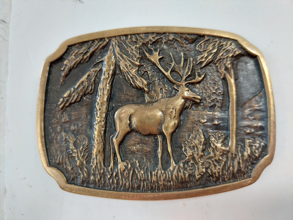 VINTAGE ELK BELT BUCKLE SOLID BRASS COLLECTIBLE HUNTING SPORTSMANSHIP BUCKLE