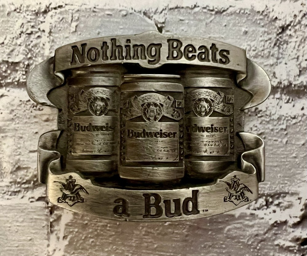 Vintage 1990s « Nothing Beats A Bud » Anheuser-Busch Budweiser Belt Buckle