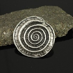 Round Spiral Fossil Belt Buckle in Antique Silver, Snail Design, Metal