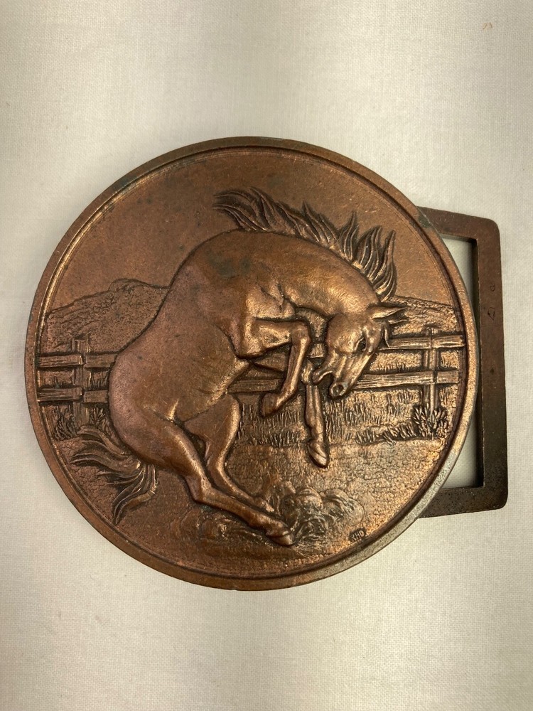 Bucking Bronco Western Belt Buckle Vintage Solid Metal 3&Prime; Unbranded