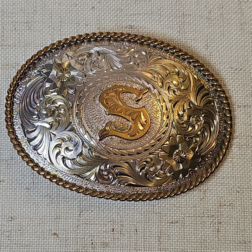 Montana Silversmith Oval Sterling Silver Plated Belt Buckle ~ Initial « S »