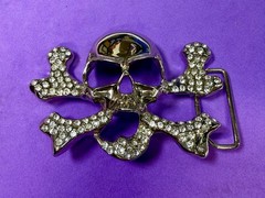 Skull and Crossbones – Clear Rhinestone Covered Cutout Gothic Punk Belt Buckle