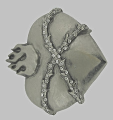 Heart Shaped Belt Buckles Sacred Heart Vintage Antiqued Gray Metal Men Western